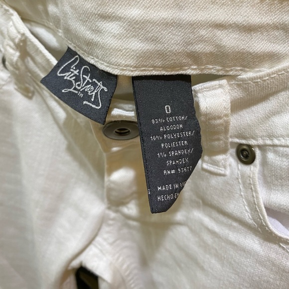 Skinny White Denim Jeans - Picture 3 of 5